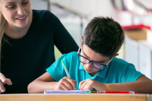 calidad colegios en guatemala